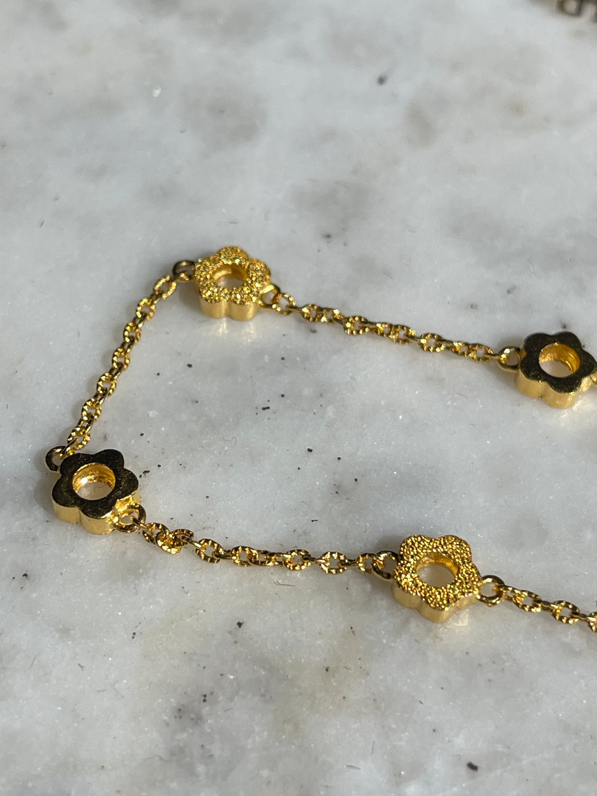 24k Reversible Flower Link Bracelet